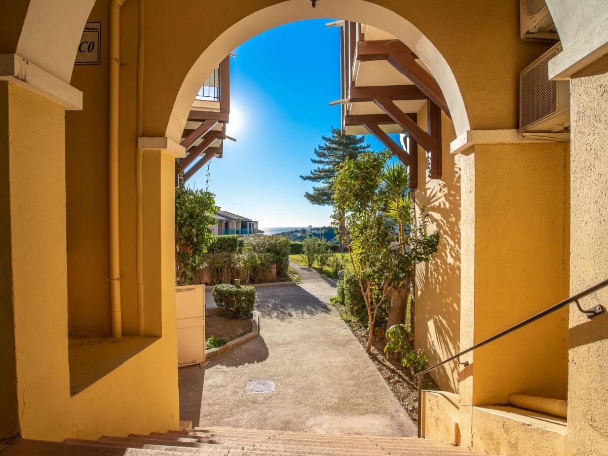 Apartment Village Cap Esterel - L'Esquinade-20 By Interhome Saint-Raphaël エクステリア 写真