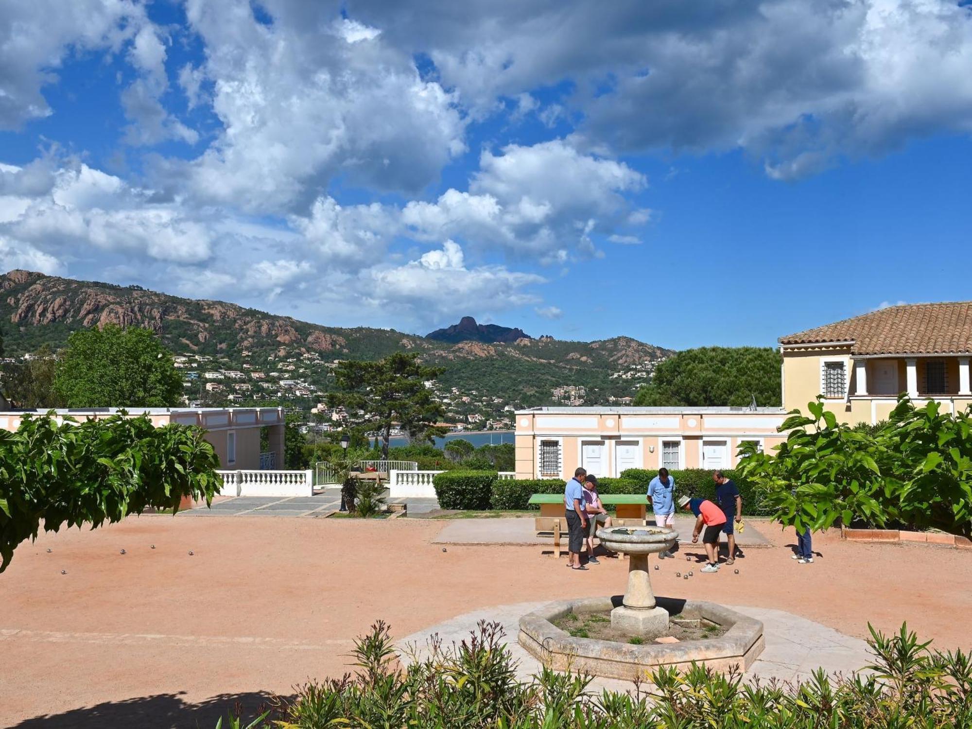 Apartment Village Cap Esterel - L'Esquinade-20 By Interhome Saint-Raphaël エクステリア 写真
